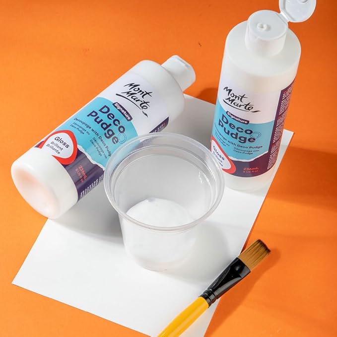 Mont Marte Deco Pudge Craft Varnish Signature 236ml (8 US fl.oz) 2PACK– Gloss, Multi-Purpose Clear Craft Sealer, Varnish, Decoupage Glue, Ideal for Acrylic Paints, Paper, Wood, Ceramics, Fabrics, Clay